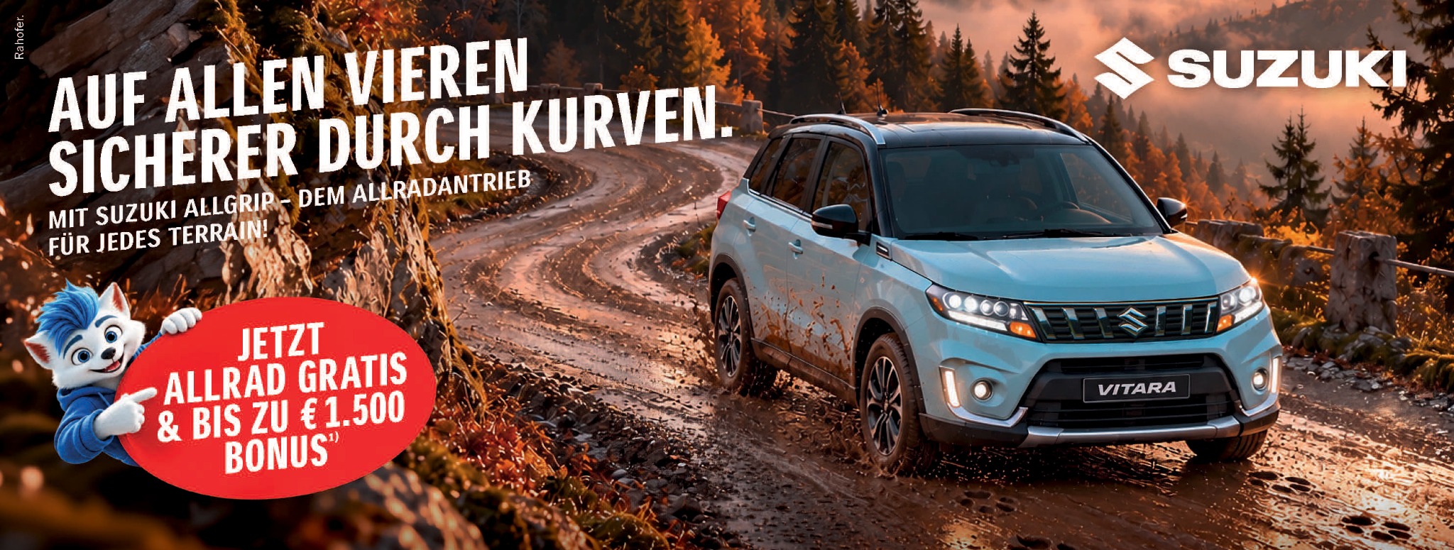 Suzuki Vitara auf einer herbstlichen Bergstraße. ALLGRIP-Aktion: Allrad gratis und bis zu 1.500 Euro Bonus. Aktionsbedingungen unter Angebote.